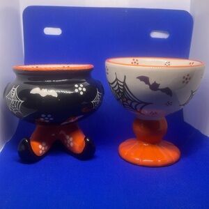 2 Halloween little treat bowls